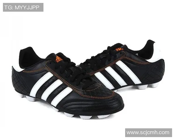 足球明星黑色鞋子魅力展示与时尚搭配解析 足球明星黑色鞋子魅力展示与时尚搭配解析